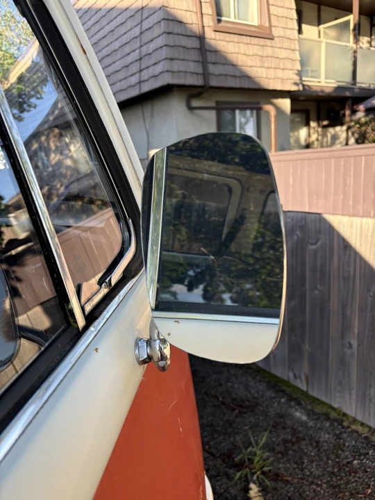 1973 Volkswagen Bay-Window Bus - Image 31 of 31