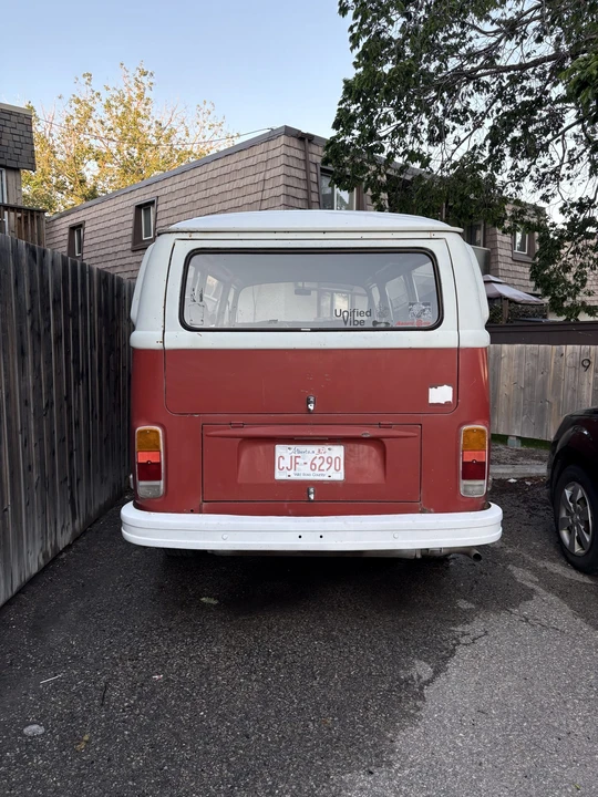 1973 Volkswagen Bay-Window Bus - Image 6 of 31