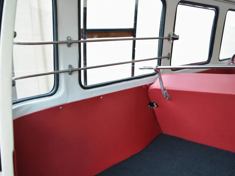 1973 Volkswagen Split-Window Bus - Image 24 of 31