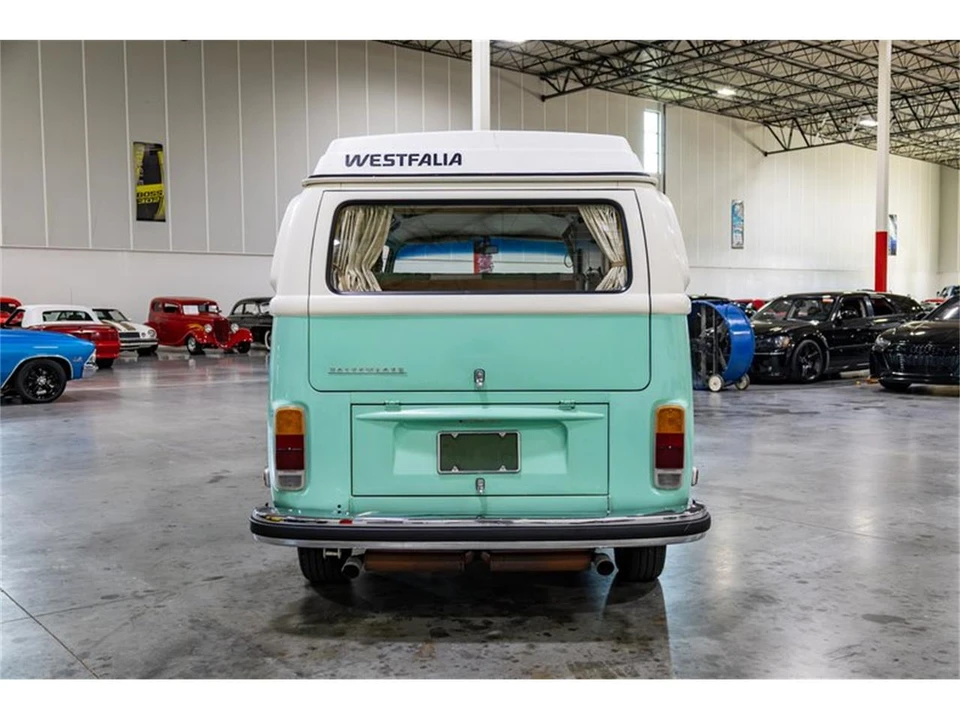 1973 Volkswagen Bay-Window Bus - Image 6 of 31