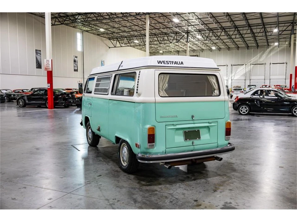 1973 Volkswagen Bay-Window Bus - Image 5 of 31