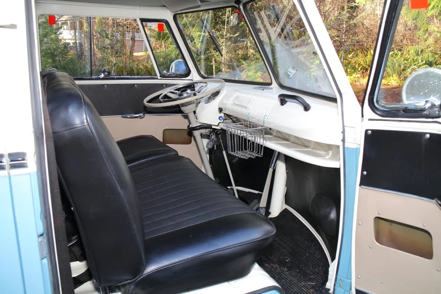 1973 Volkswagen Bay-Window Bus - Image 16 of 29