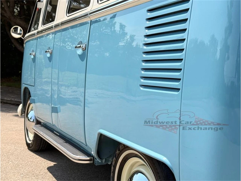 1973 Volkswagen Bay-Window Bus - Image 15 of 31