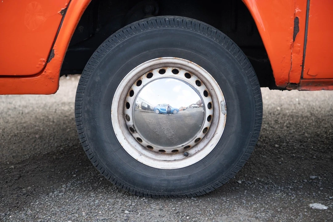 1974 Volkswagen Bay-Window Camper - Image 12 of 30