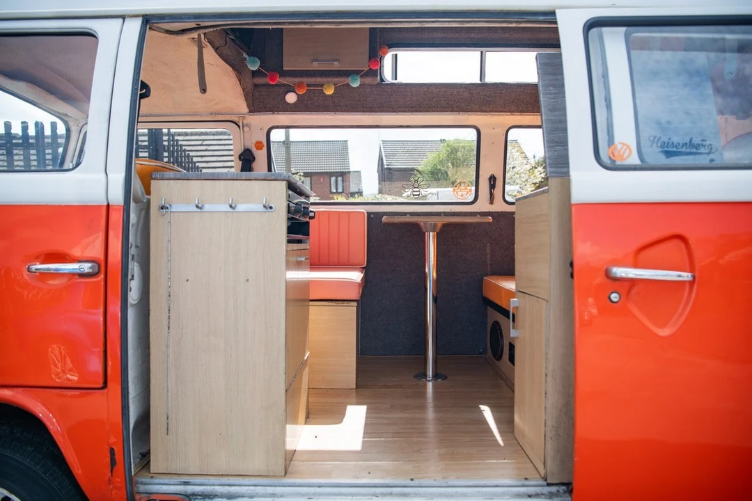 1974 Volkswagen Bay-Window Camper - Image 28 of 30