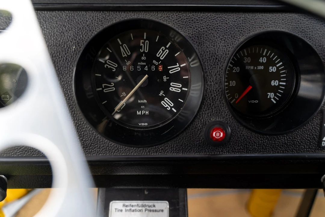 1973 Volkswagen Bay-Window Camper - Image 28 of 30