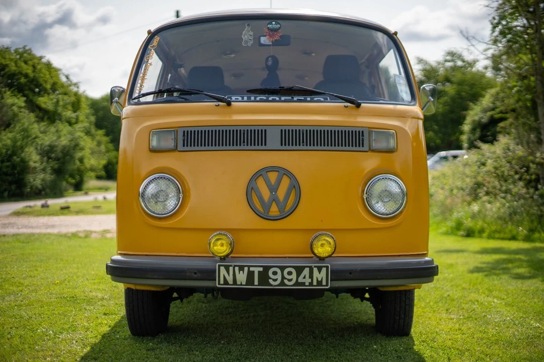 1973 Volkswagen Bay-Window Camper - Image 11 of 30