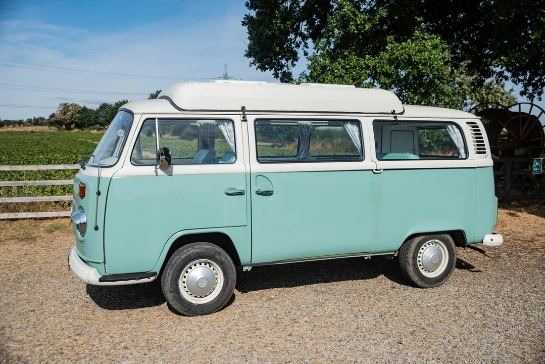 1973 Volkswagen Bay-Window Camper - Image 20 of 31