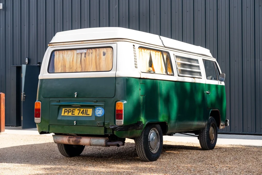 1972 Volkswagen Bay-Window Camper - Image 8 of 30