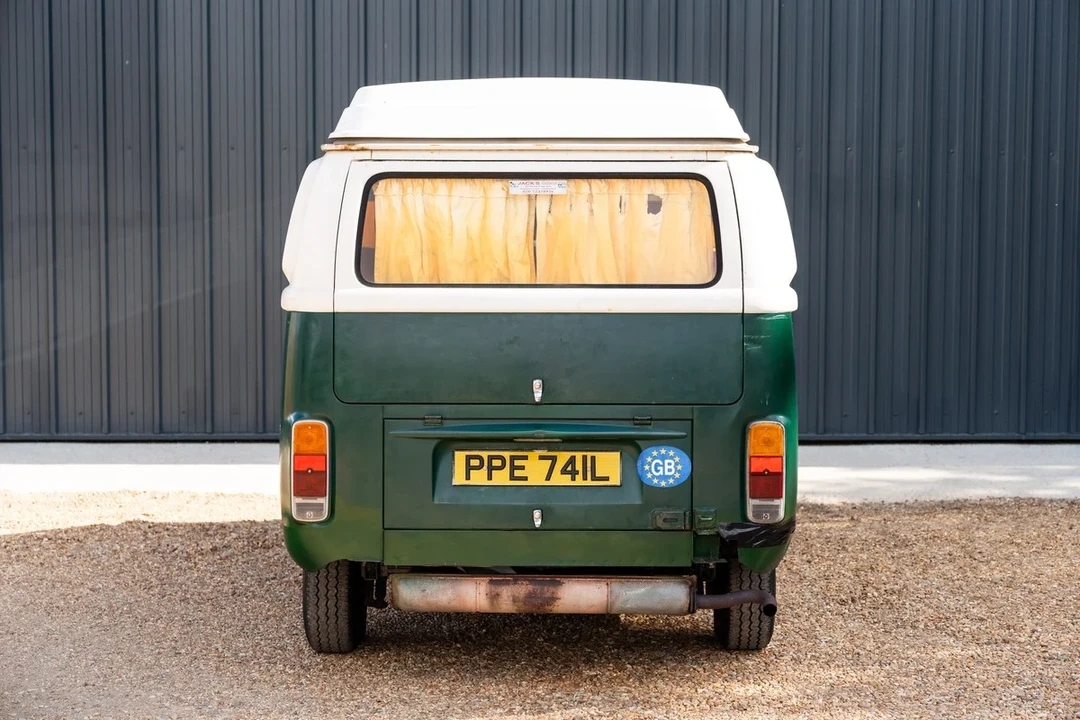 1972 Volkswagen Bay-Window Camper - Image 9 of 30