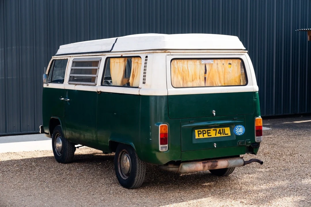 1972 Volkswagen Bay-Window Camper - Image 11 of 30
