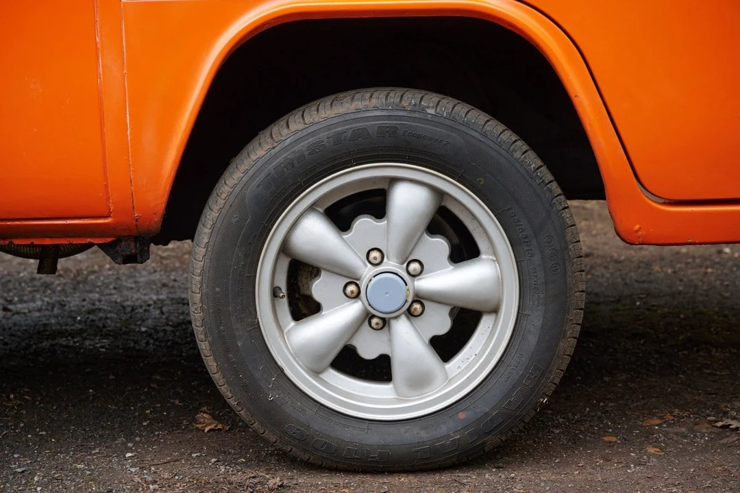 1973 Volkswagen Bay-Window Camper - Image 16 of 30