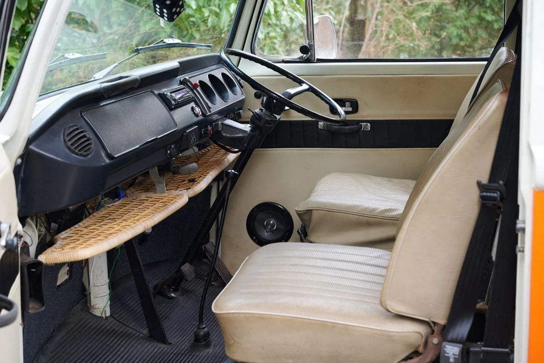 1973 Volkswagen Bay-Window Camper - Image 21 of 30