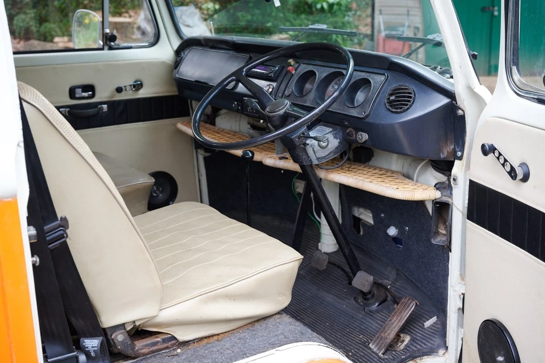 1973 Volkswagen Bay-Window Camper - Image 30 of 30