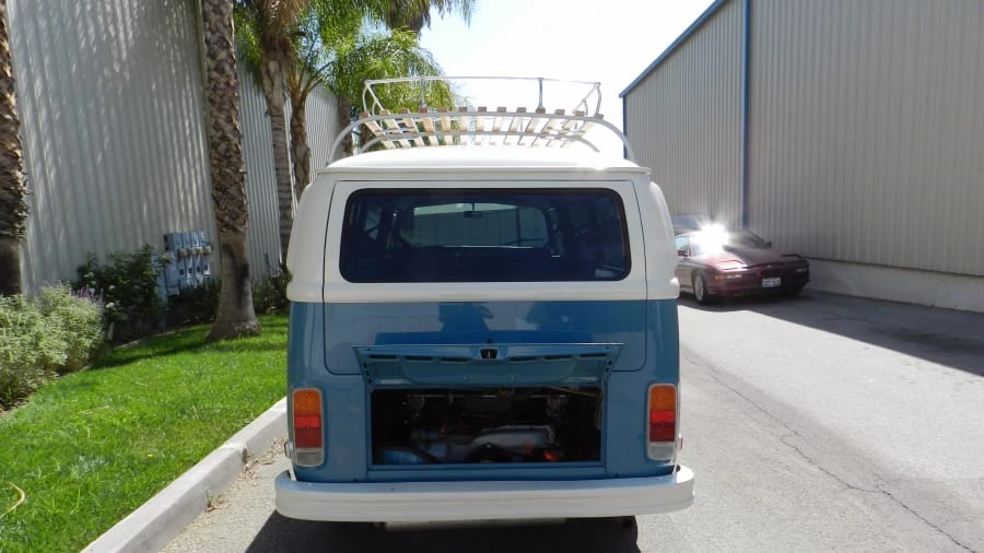 1973 Volkswagen Bay-Window Bus - Image 8 of 10