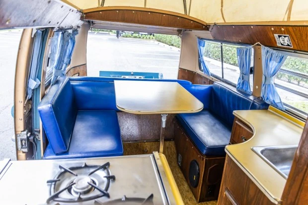 1973 Volkswagen Bay-Window Camper - Image 5 of 8