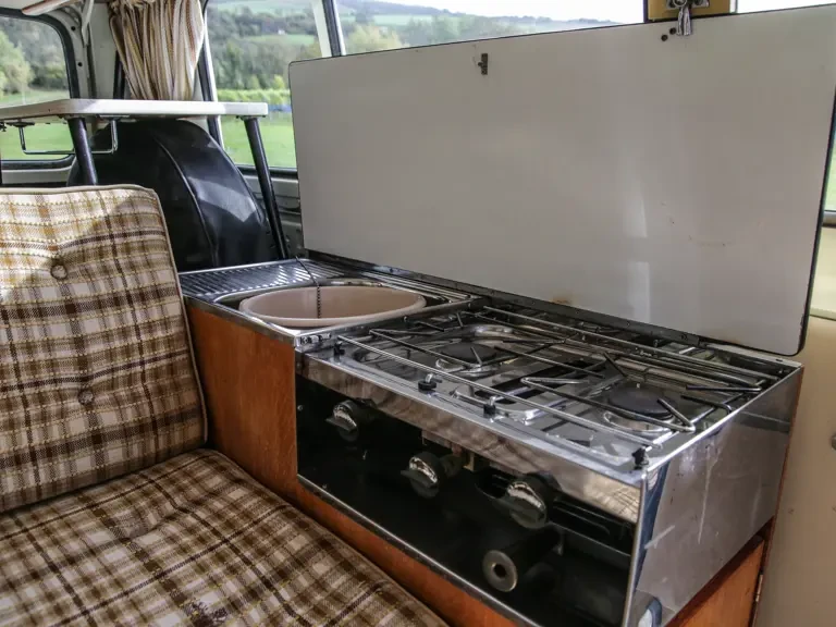 1973 Volkswagen Bay-Window Camper - Image 20 of 31