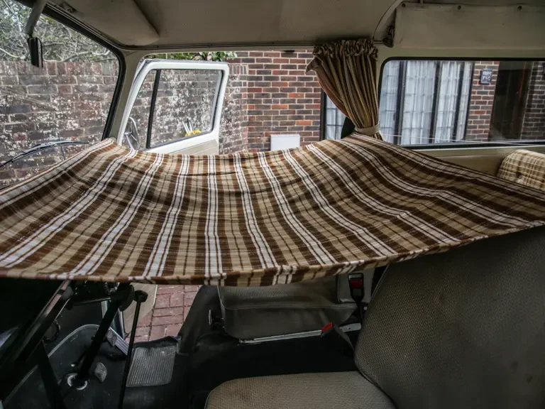 1973 Volkswagen Bay-Window Camper - Image 25 of 31