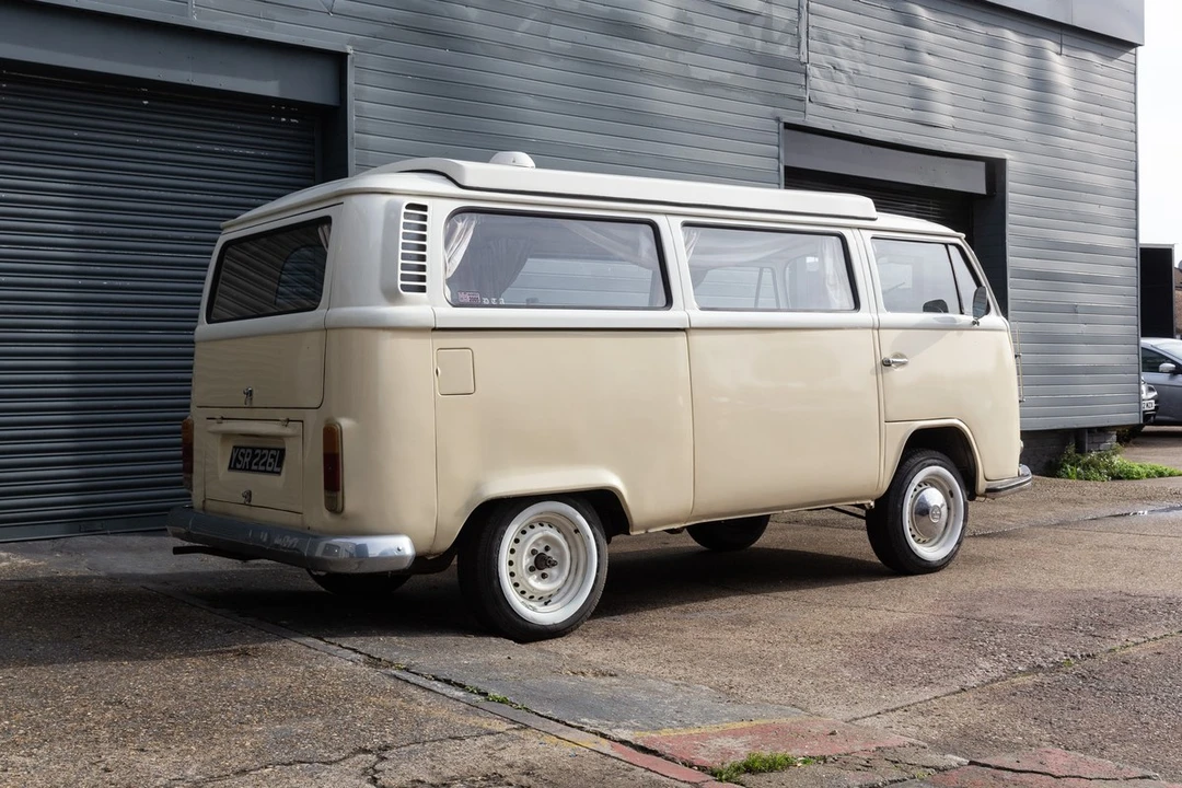 1972 Volkswagen Bay-Window Camper - Image 8 of 30