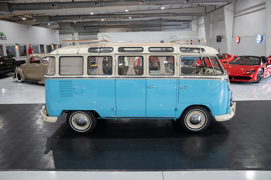 1973 Volkswagen Split-Window Bus - Image 14 of 31