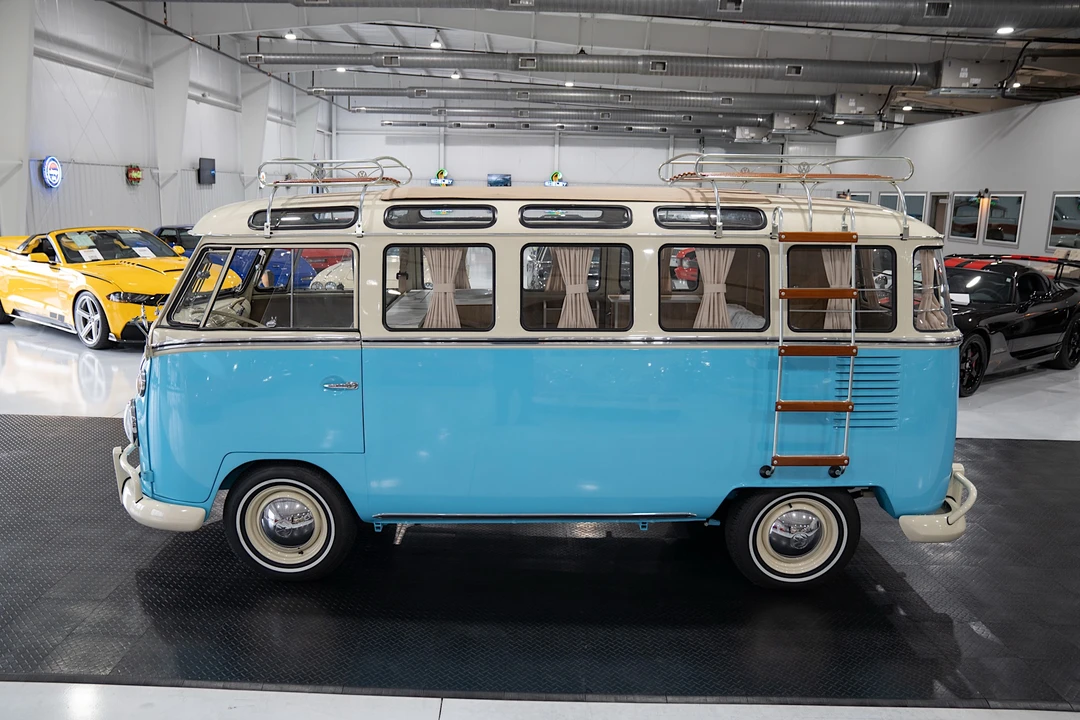 1973 Volkswagen Split-Window Bus - Image 6 of 31