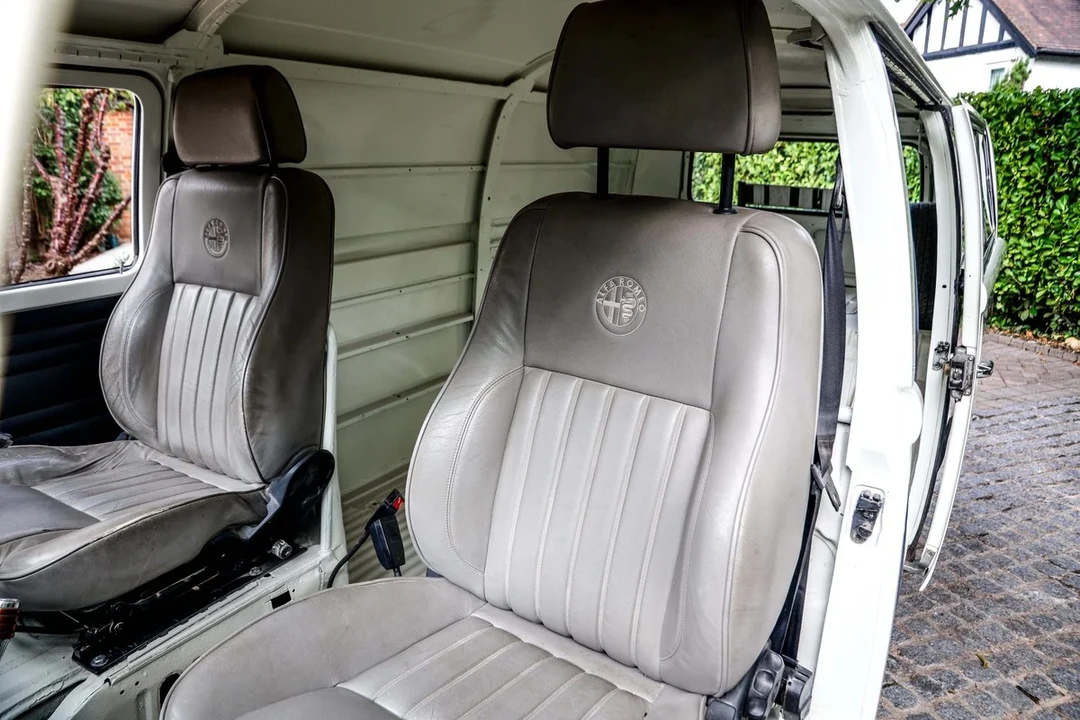 1973 Volkswagen Bay-Window Bus - Image 17 of 30