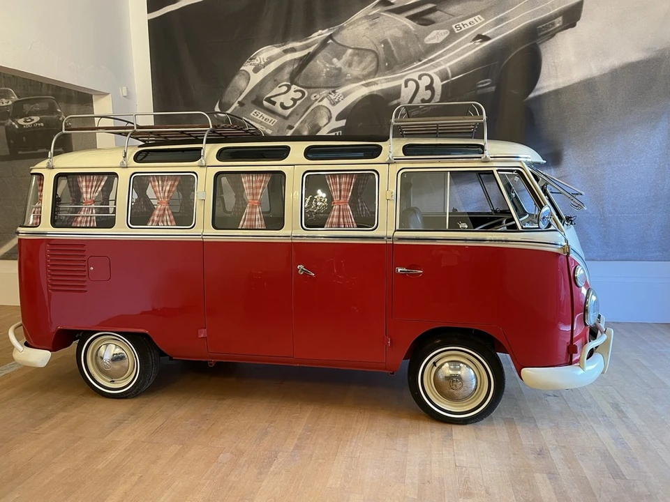 1970 Volkswagen Split-Window Bus - Image 12 of 30