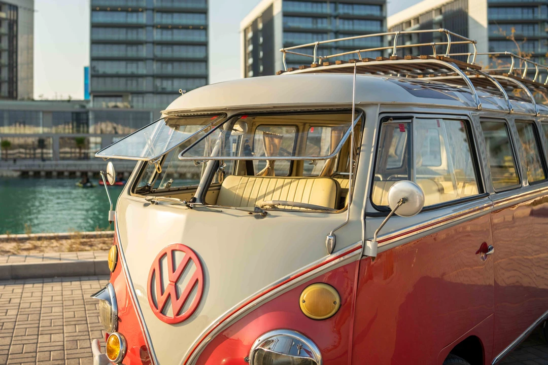 1973 Volkswagen Split-Window Bus - Image 18 of 31