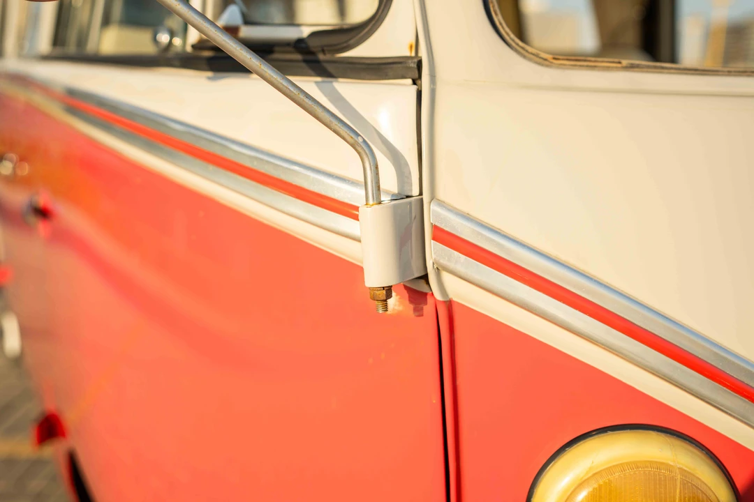 1973 Volkswagen Split-Window Bus - Image 30 of 31