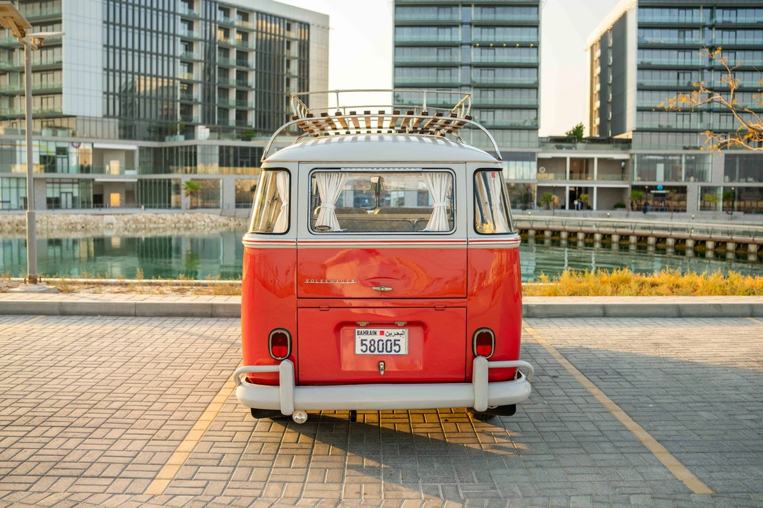 1973 Volkswagen Split-Window Bus - Image 13 of 31
