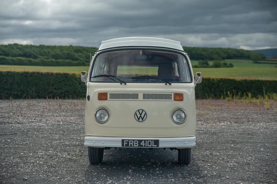 1973 Volkswagen Bay-Window Camper - Image 2 of 31