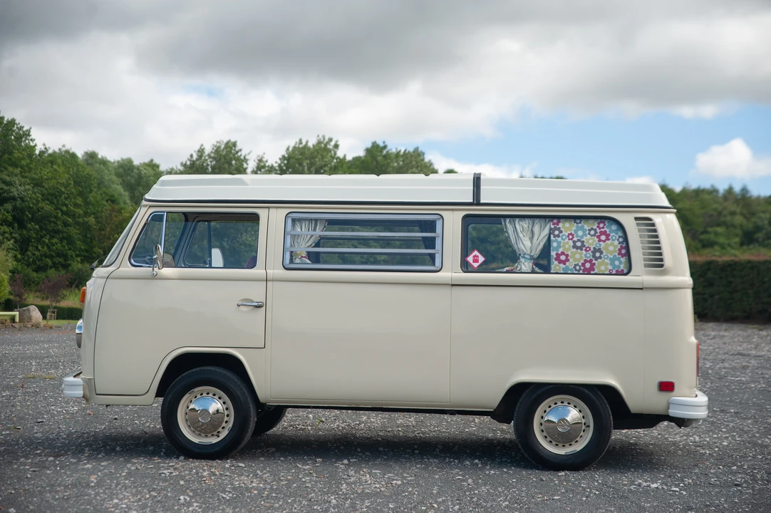 1973 Volkswagen Bay-Window Camper - Image 7 of 31
