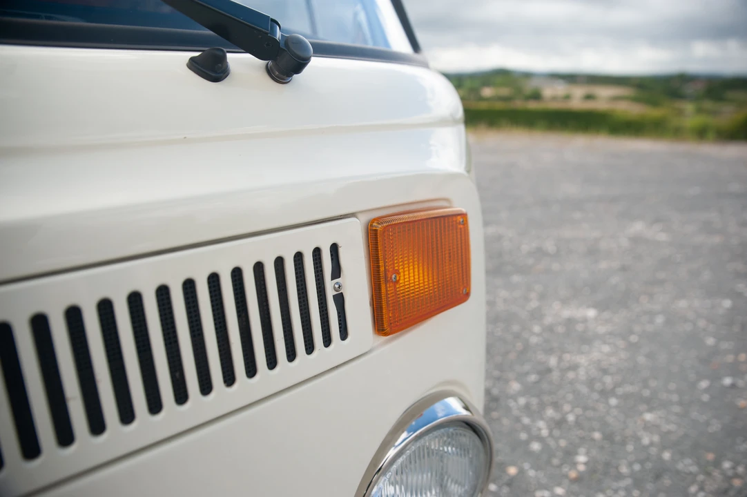 1973 Volkswagen Bay-Window Camper - Image 14 of 31