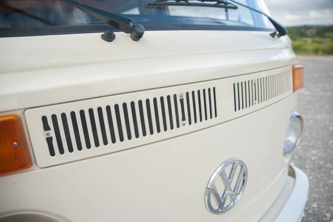 1973 Volkswagen Bay-Window Camper - Image 16 of 31