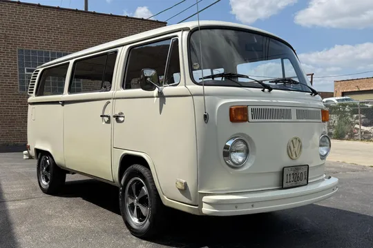 1973 Volkswagen Type 2 Transporter