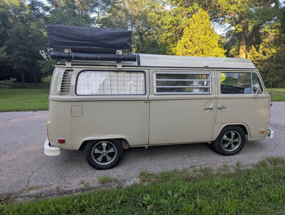 1973 Volkswagen Bay-Window Camper - Image 24 of 31