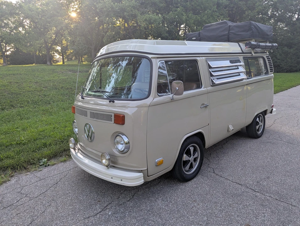 1973 Volkswagen Bay-Window Camper - Image 10 of 31