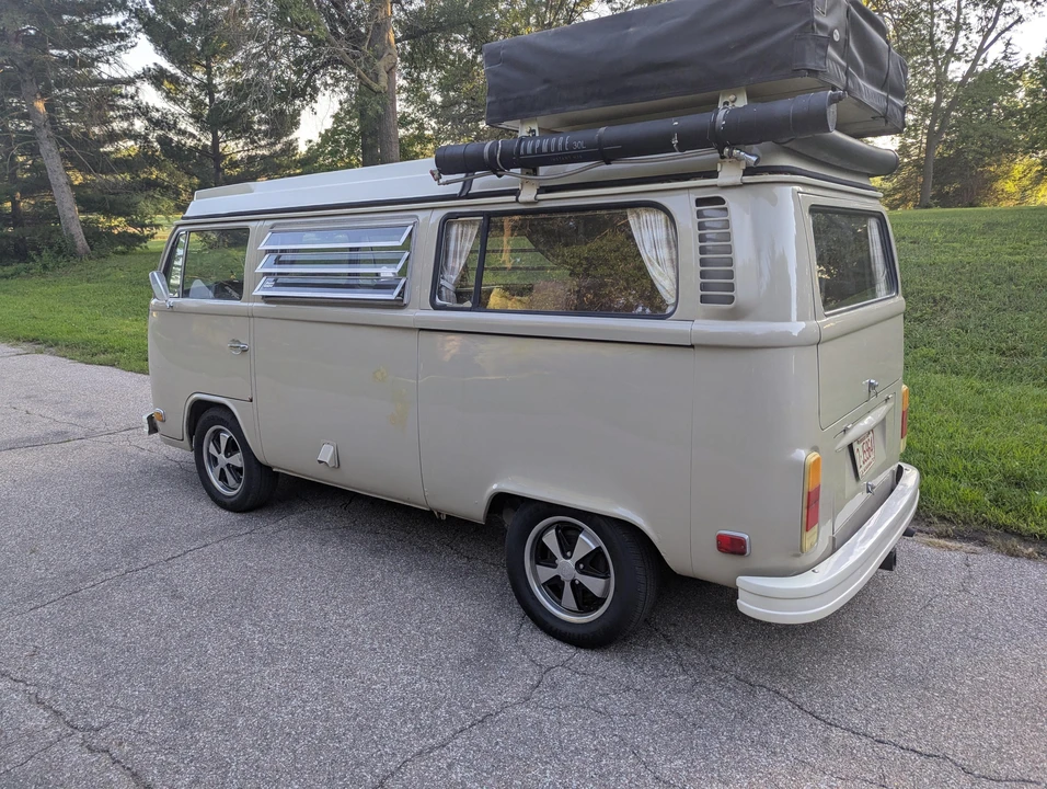1973 Volkswagen Bay-Window Camper - Image 18 of 31