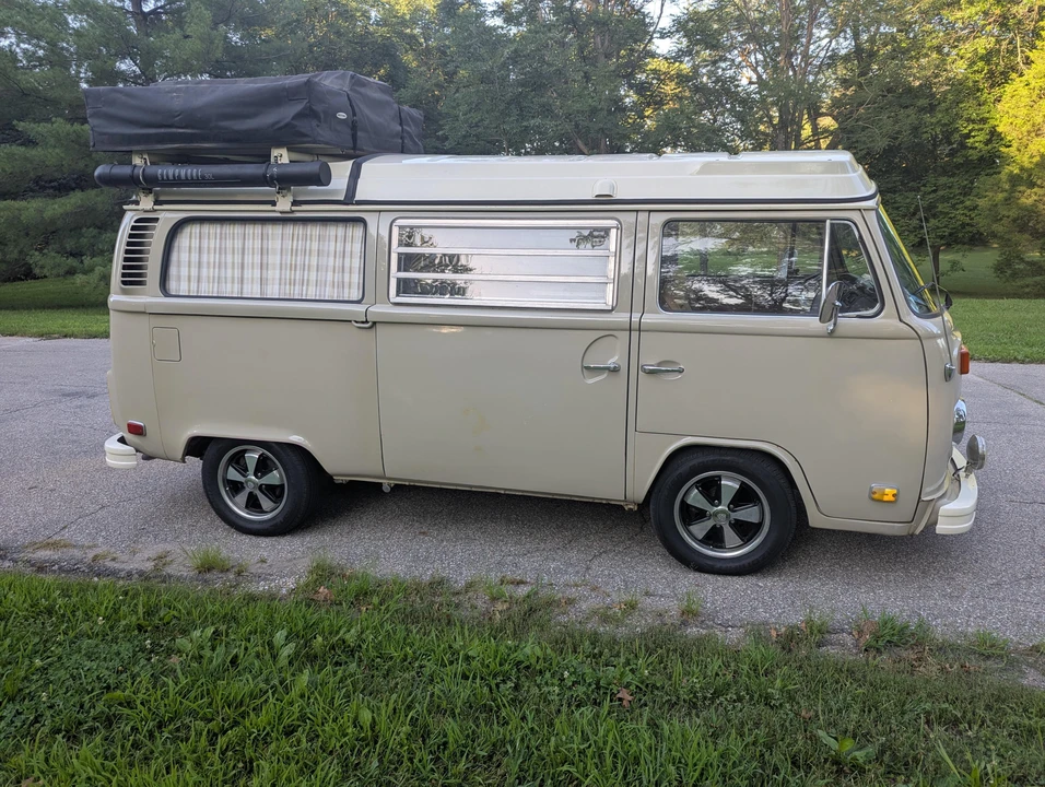 1973 Volkswagen Bay-Window Camper - Image 25 of 31
