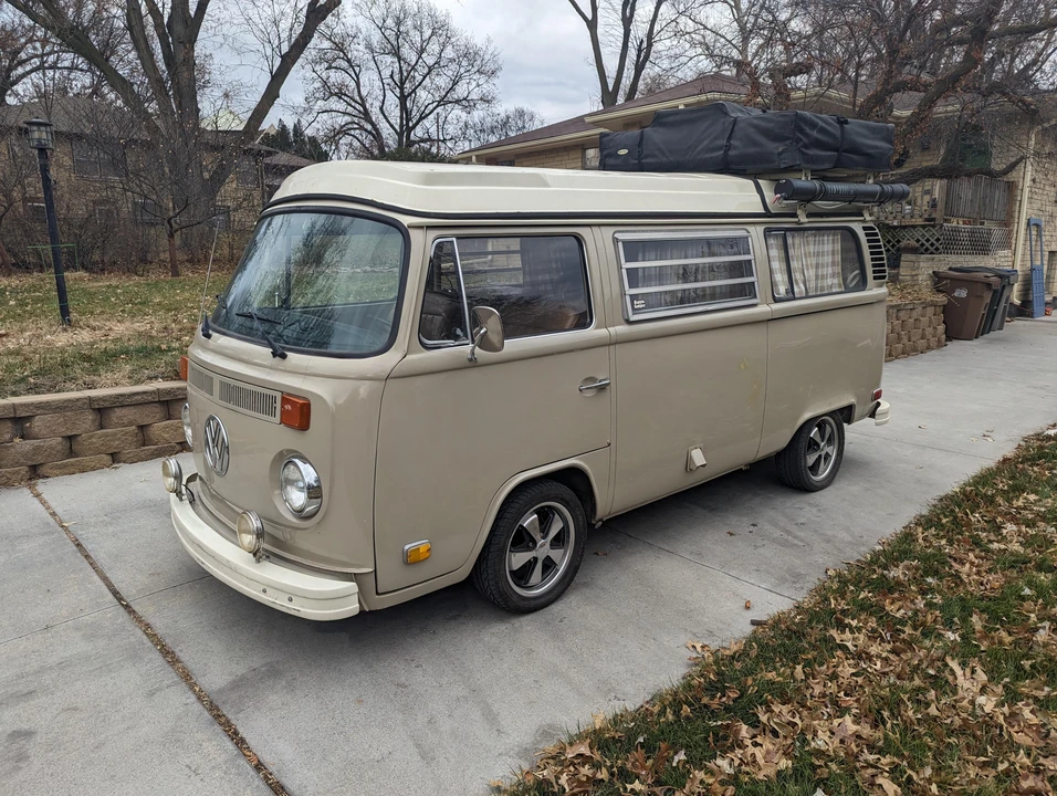 1973 Volkswagen Bay-Window Camper - Image 11 of 31