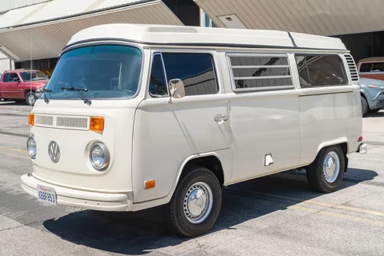 1973 Volkswagen Type 2 Westfalia Campmobile