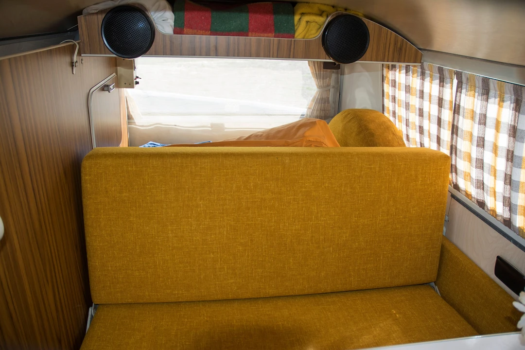 1973 Volkswagen Bay-Window Camper - Image 2 of 22