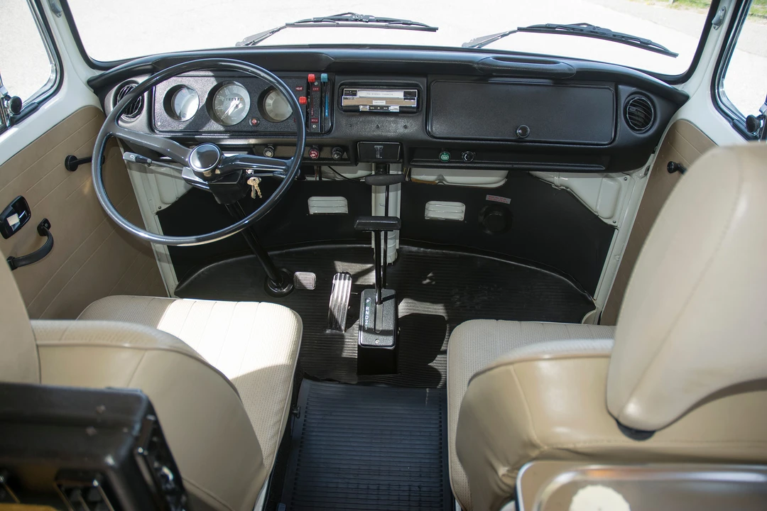 1973 Volkswagen Bay-Window Camper - Image 3 of 22