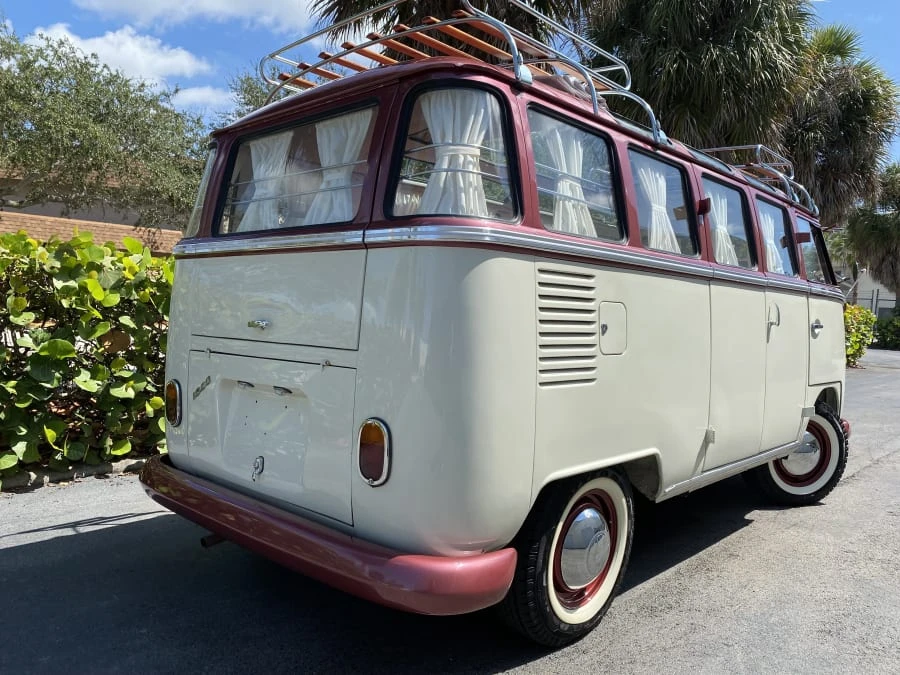 1973 Volkswagen Bay-Window Bus - Image 8 of 9