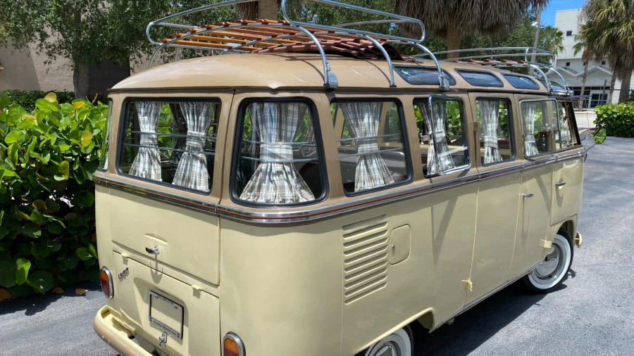 1973 Volkswagen Bay-Window Bus - Image 25 of 26