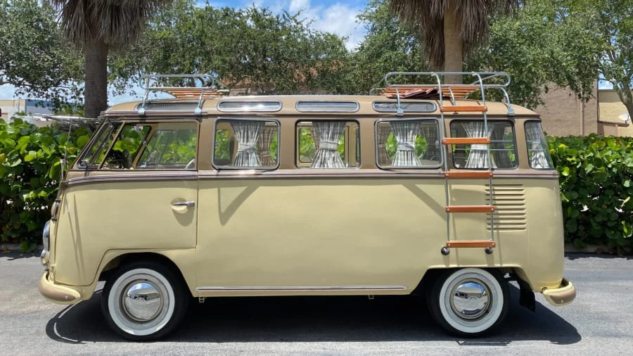 1973 Volkswagen Bay-Window Bus - Image 26 of 26