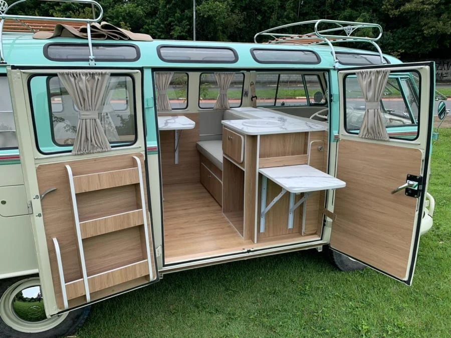 1973 Volkswagen Bay-Window Bus - Image 17 of 31