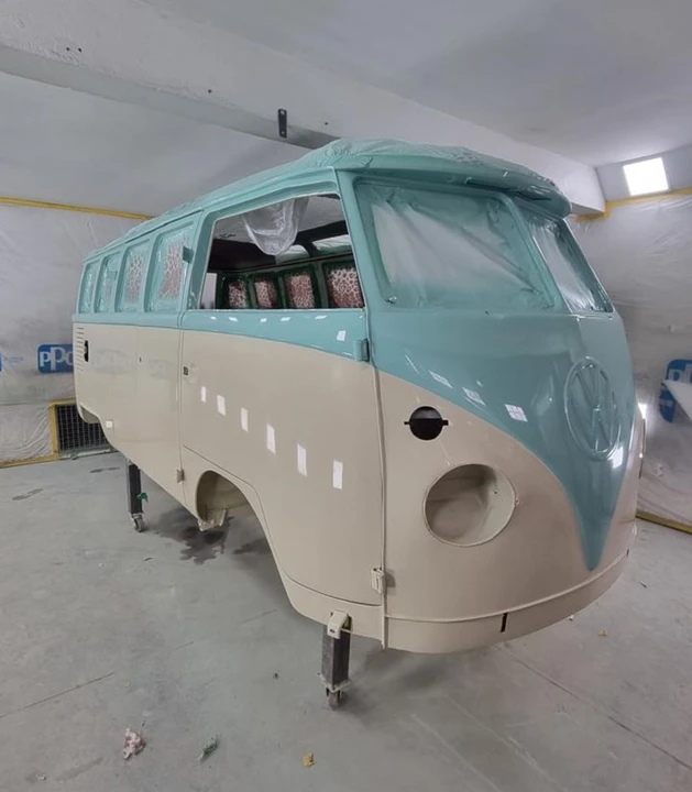 1973 Volkswagen Bay-Window Bus - Image 19 of 28