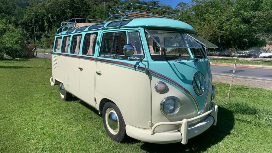 1973 Volkswagen Bay-Window Bus - Image 5 of 28
