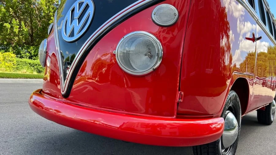 1973 Volkswagen Bay-Window Bus - Image 31 of 31